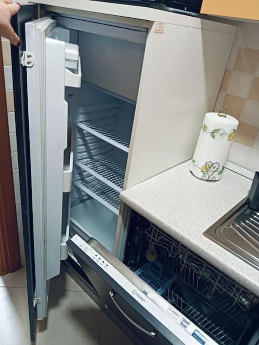 Minerva House - Airport And Fiera Apartment Fiumicino Ngoại thất bức ảnh